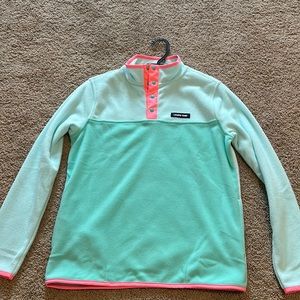 NWOT landsend sweater. Girls size 14-16